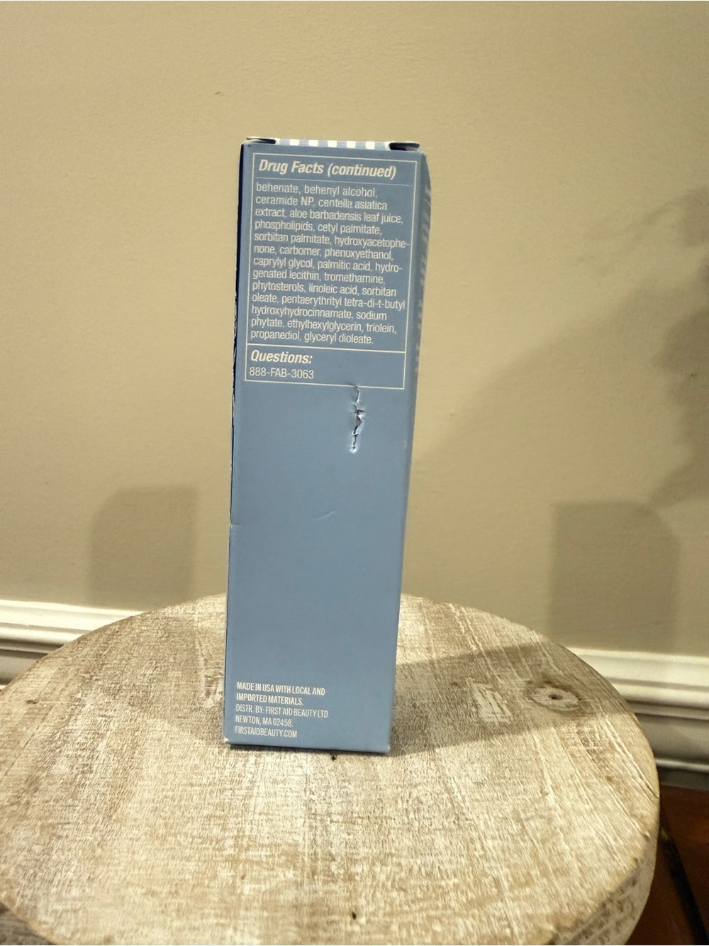 First Aid Beauty Ultra Repair Rescue Barrier Balm - NWT - Picture 3 of 5